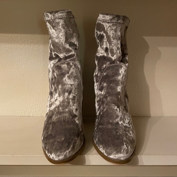 Forever21 Silver Velvet Boots - Picture 2 of 5